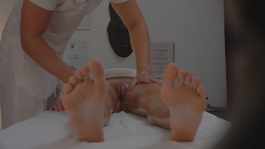 Tanned coed in leather jacket is being pene - XXX Dessert - Picture 7