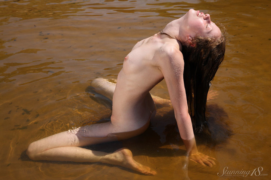 Brunette sexily plays in the shallow waters - XXX Dessert - Picture 5
