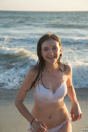 Teen in a glamorous white bikini has the - Picture 11