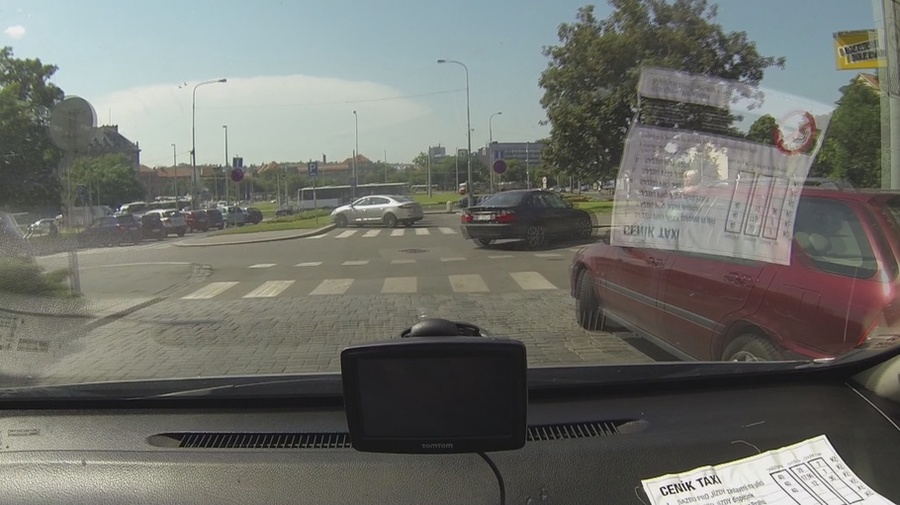 Short-haired blonde chick with big natural  - XXX Dessert - Picture 1