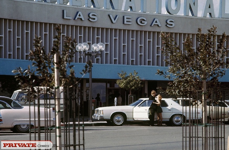 Steaming hot chick teases her boyfriend wit - XXX Dessert - Picture 1