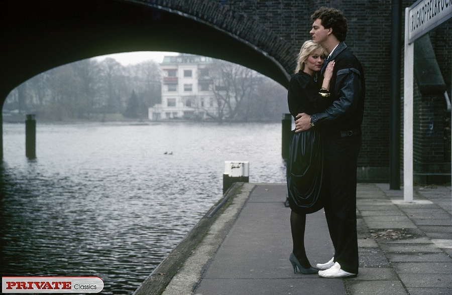 Gorgeous hottie in black dress, stockings a - XXX Dessert - Picture 2