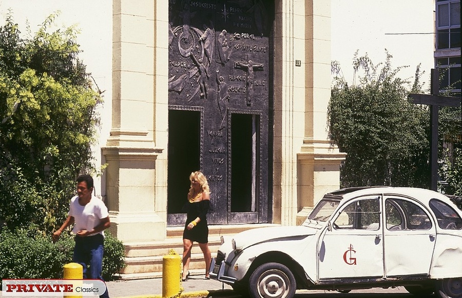 Topless hottie with indulging breasts and a - XXX Dessert - Picture 3