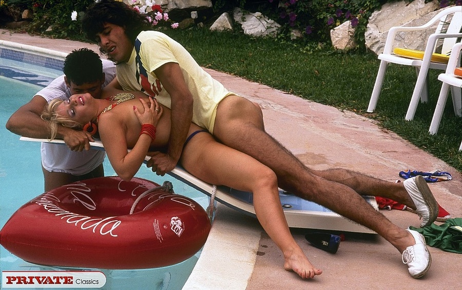 Banging babe teases two handsome boys with  - XXX Dessert - Picture 14