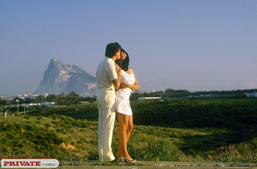 Indulging hottie wth steaming hot body in w - XXX Dessert - Picture 5