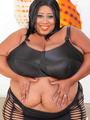 ]Extra large plus size babe displays her - Picture 3