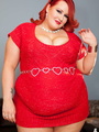 Smoking hot fat babe in red dress, black - Picture 1