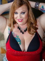 Gorgeous BBW pose her super size - Picture 2