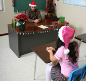 Sultry brunette schoolgirl in santa's hat gives her teacher an awesome
