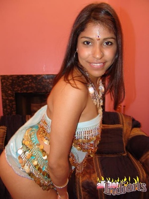 Perfect booty indian girl sheds her national outfit and performing her hooters and tight black panty - XXXonXXX - Pic 3