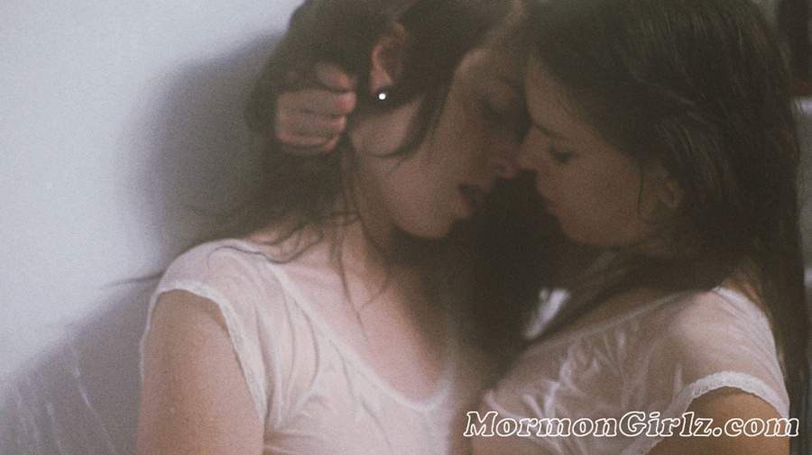 Spectacular pussy eating among sultry lesbians in a shower - XXXonXXX - Pic 11