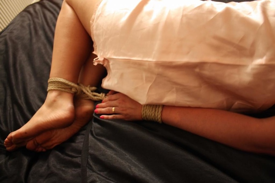 Blonde temptress in white silk negligee gagged, roped and hog tied on bed - XXXonXXX - Pic 5