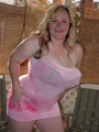 Foxy BBW displays her fat body outdoor - Picture 3