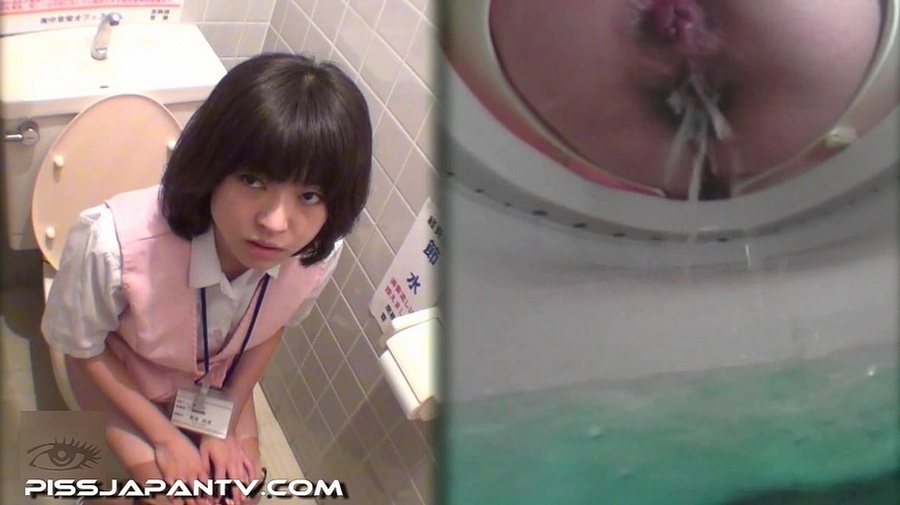 Camera on top of the toilet filmed Japanese - XXX Dessert - Picture 3