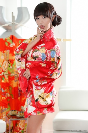Not too shabby brunette wearing red flowery kimono fucks hard like there is no tomorrow on a grey air mattress - Picture 3