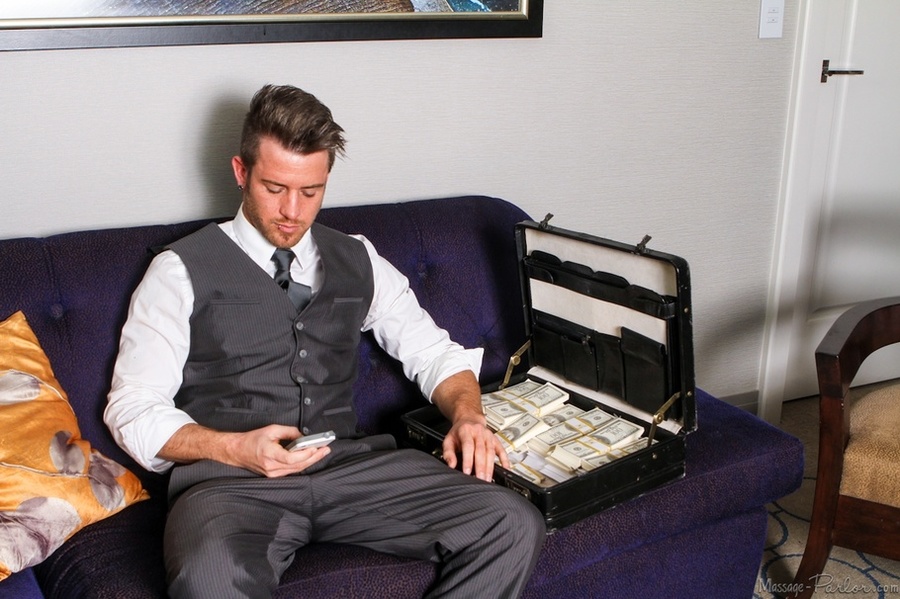 Glamorous blonde and brunette in coral and  - XXX Dessert - Picture 1