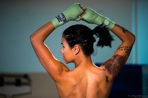 Exotic tattooed fighter in ponytail posi - Picture 15