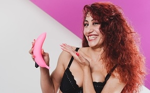 Stockinged babe gets slit stuffed with pink banana sex toy - Picture 2
