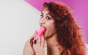 Stockinged babe gets slit stuffed with pink banana sex toy - Picture 3