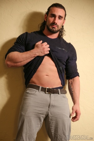 Full bearded buff takes his blue boxers off to show his dick - Picture 3