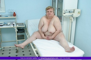 Super size granny displays her humongous - Picture 6