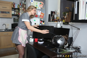 Nylons-wearing blonde cleaning lady gets - XXX Dessert - Picture 5