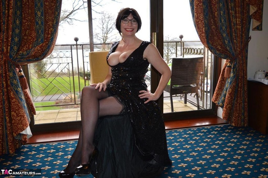 Slutty milf takes off her dress to show her pussy to the camera - XXXonXXX - Pic 8