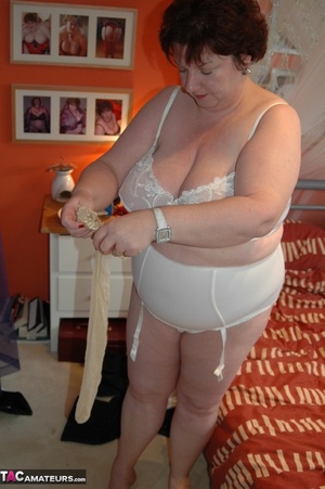 Fat bimbo is posing in sexy lingerie which makes her large tits look nice - XXXonXXX - Pic 2