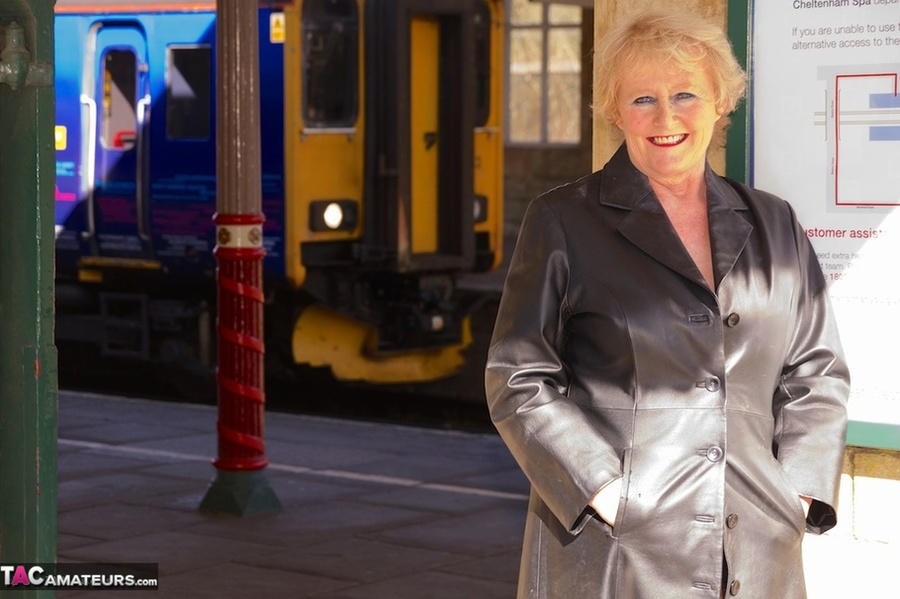 Mature bimbo with big breasts poses in sexy lingerie near a highway - XXXonXXX - Pic 9