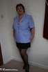 mature babe peels off