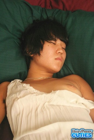 Black haired asian in white peignoir and - Picture 9