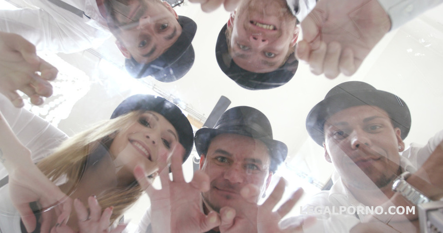 Clockwork Orange gaping scene with a brunet - XXX Dessert - Picture 8