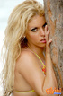 foxy babe displays her