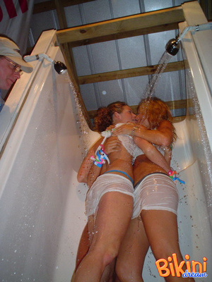 Hot girls gets their steaming hot bodies - XXX Dessert - Picture 14