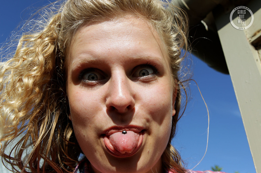 Steaming hot babe pose her foxy body in pink and blue polo, blue and white shorts, black bra and pink panty before she gets naked and shows her juicy boobs and indulging pussy in different poses. - XXXonXXX - Pic 6