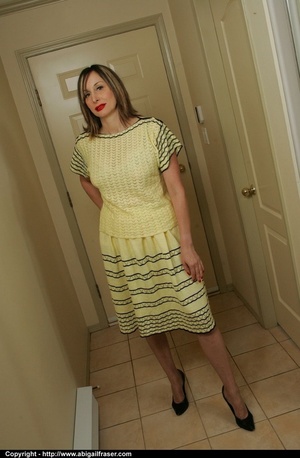 Yellow dress mature lady making out with a mirror - XXXonXXX - Pic 1