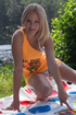 smoking hot chick displays