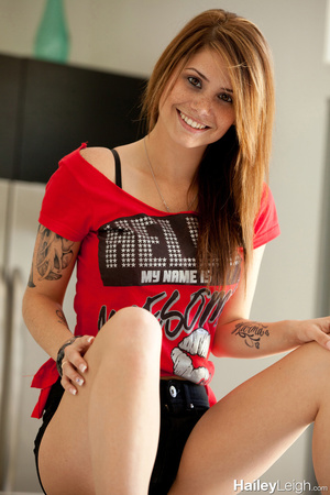 Awesome brunette in a red shirt strippin - XXX Dessert - Picture 4