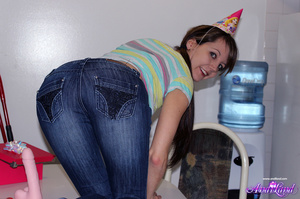 Tight jeans birthday girl fucks her pussy with a dildo - XXXonXXX - Pic 3