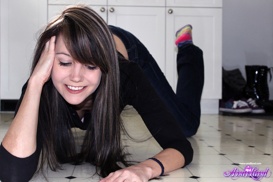 Kinky brunette lifts her tight black long s - XXX Dessert - Picture 8