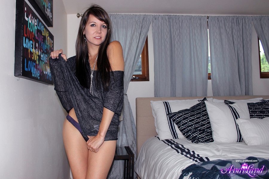 CLassy brunette wearing long gray top with  - XXX Dessert - Picture 2