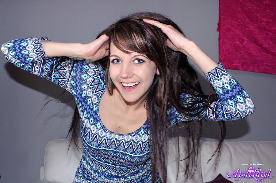 Slim and tall brunette wearing blue printed - XXX Dessert - Picture 11