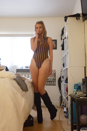 Striped onesie blonde shows her thick bo - Picture 1