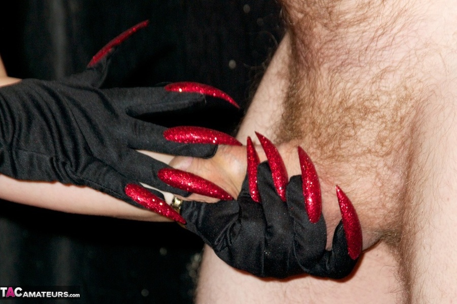 Plump mistress in leather outfit and red stockings whipping collared dude before touching his dick in the dungeon - XXXonXXX - Pic 19