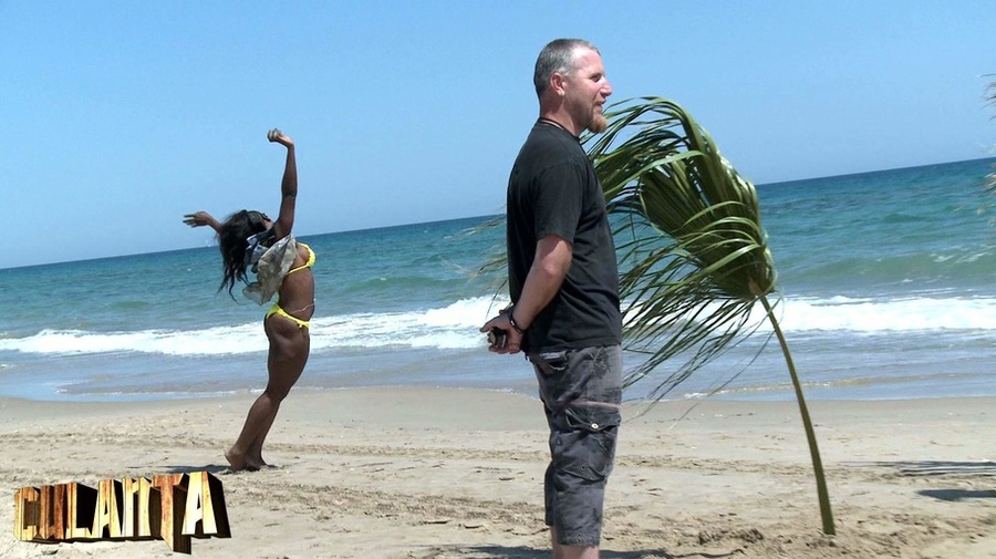 Interracial girlfriends are enjoying outdoo - XXX Dessert - Picture 9