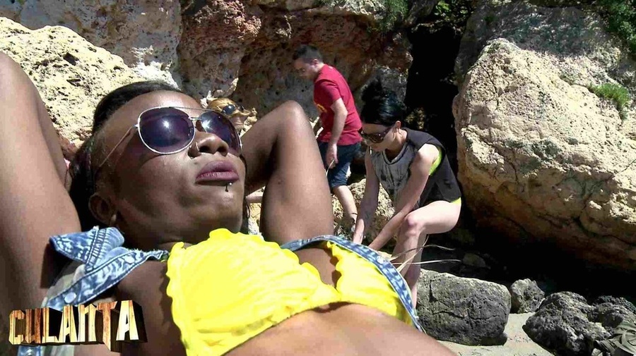 Interracial girlfriends are enjoying outdoo - XXX Dessert - Picture 18