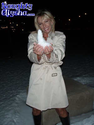 Crazy blonde takes off her white coat an - Picture 7