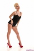 tiny dress blonde plays