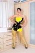 yellow pantyhose black heels