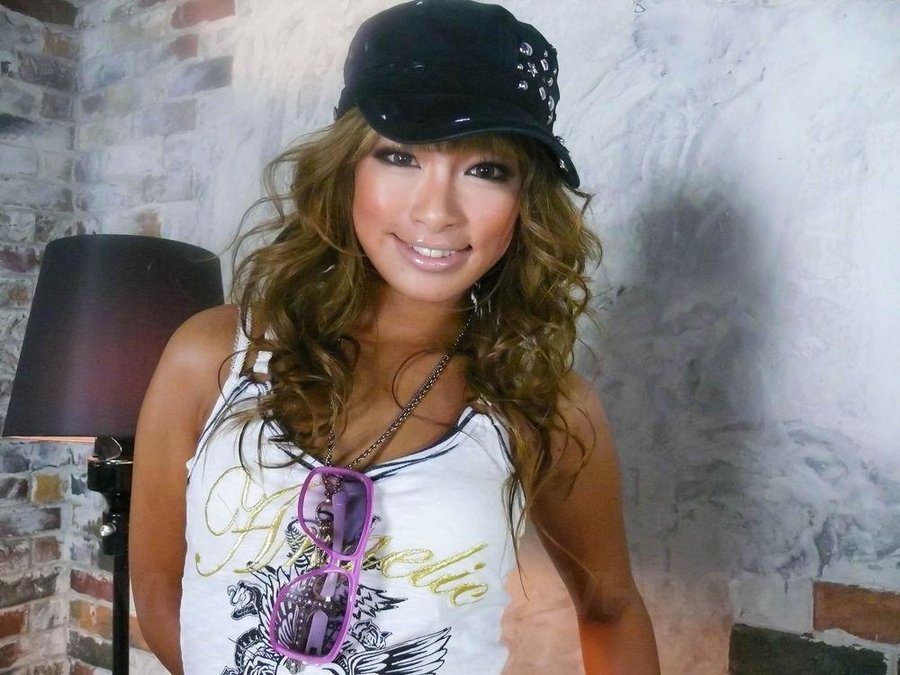 Tanned japanese fuck - XXX Dessert - Picture 10